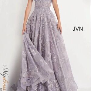 JVN Lilac Lace Prom Dress